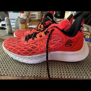 Curry Flow 9 “Elmo”